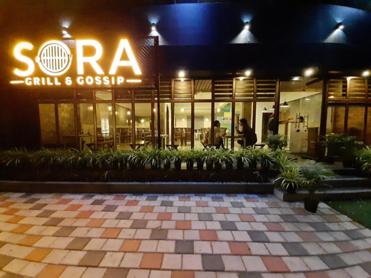 Enroute Thekkady Hotel Exterior photo